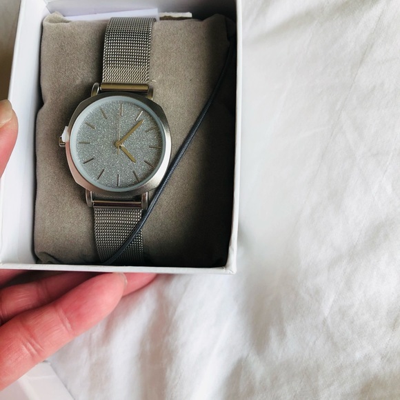 ICING  Silver watch. OS - Picture 5 of 6